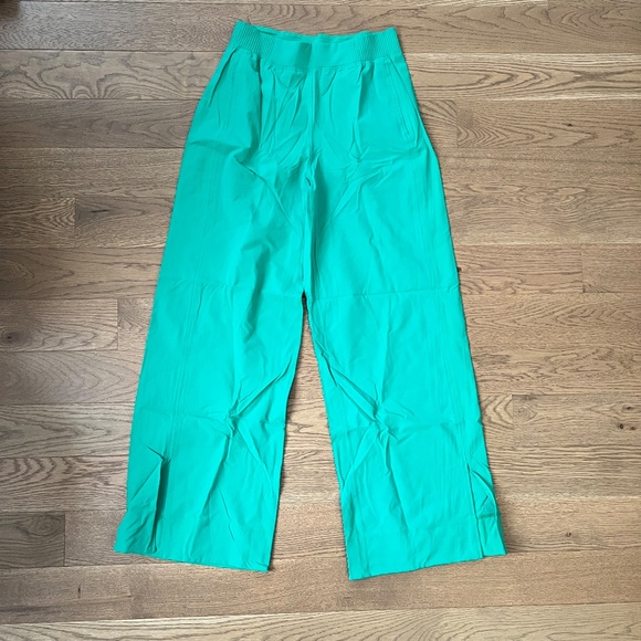 Lululemon Stretch Woven High-Rise Wide-Leg Pant - Picture 3 of 5